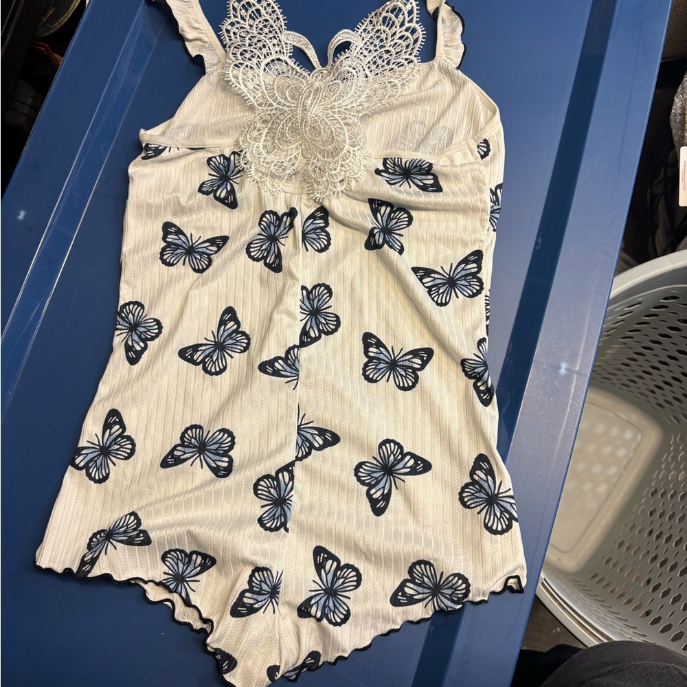 Romper - Picture 3 of 5
